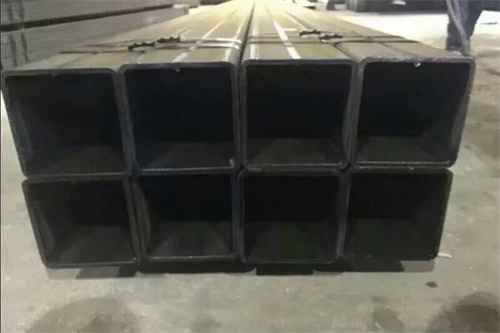 隆林大口径厚壁方管
